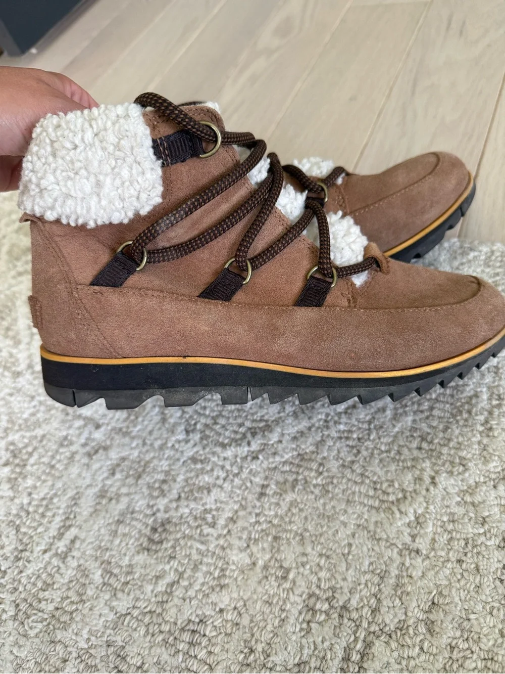 Sorel Brown Suede Sherpa Cuff Lace-Up Women's Winter Boot